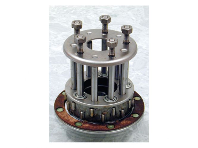 Hovedbilde CLUTCH HUB ASSY, 5 STUD. 41-E84 B.T, CLUTCH HUB ASSY, 5 STUD